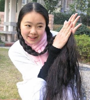 上海长发女凯丽1.3米长发图片58张回顾