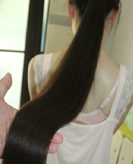 小美女穿着睡衣剪发-上帝之手865#