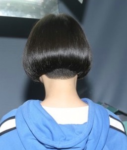 卷发妹子剪时尚BOB头-芳飞1173#