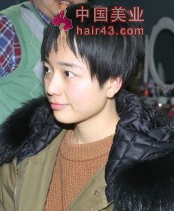 秀发披肩妹子剪短碎发-芳飞1190#