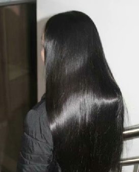 楼梯口剪去大嫂齐尾细发-上帝之手949#