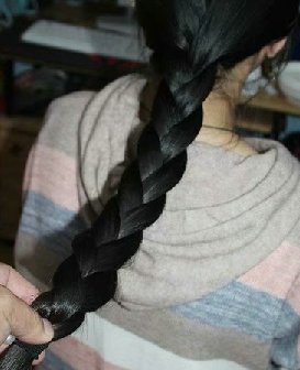 剪去年轻妈妈的粗壮辫子-上帝之手958#