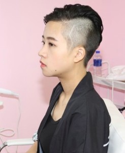 妙龄妹子剃高脚短发-芳飞1218#