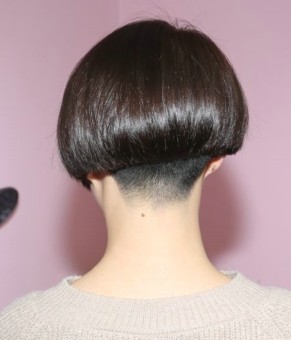 小妹剪BOB发型后漂亮多了-芳飞1299#