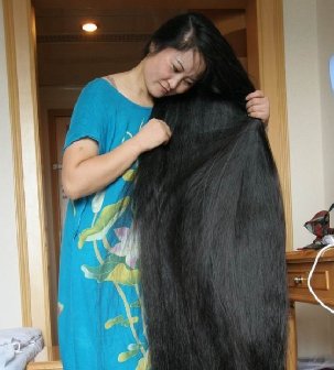 重庆长发女蔡娟2.3米长发回顾