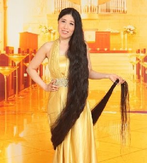 山东海阳长发女季文娟2.7米长发艺术照42张
