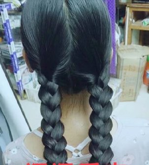 小店内剪去小妹子83公分粗黑双辫-狠狠爱李3795#