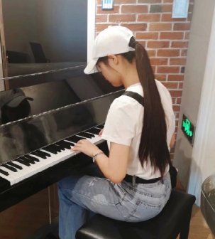 学生妹子自剪55公分秀发-狠狠爱李3842#