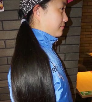 小餐馆内剪去美女65公分光洁秀发-狠狠爱李3593#