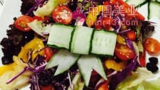 吃蔬菜沙拉减肥，血脂高的人不能吃蛋黄，听起来没什么MAO病