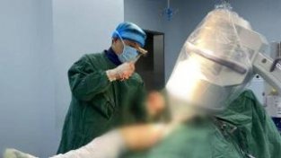 北大医疗淄博医院实施该院首例髋臼周围截骨术