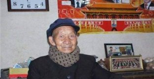 他曾是朱老总的警卫员，103岁的老红军，每年补助8万元，至今在世