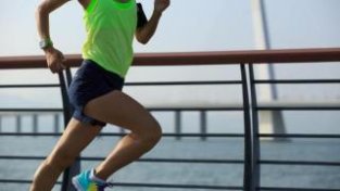 跑者提高抗疲劳新 需增强腘绳肌改善跑姿
