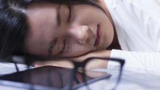 美研究：午睡超一小时会增加晚年痴呆风险，那到底睡多久才合适？