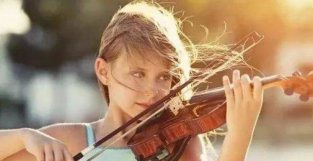 当你的孩子第10086次说他不想学小提琴了……
