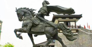 骑马人主题雕塑，骑术，泛指“骑马的技术”，也称为“马术”。