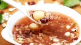 红豆薏米莲子粥，健脾去湿和清热排毒，连喝一个月赘肉消失不见