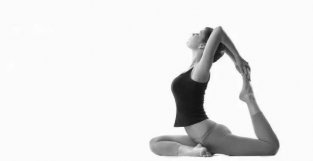 人老腿先衰？10个加强双腿力量的瑜伽体式，一定要常练！