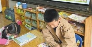 曲靖市第三幼儿园 开展“阅读文化节”主题活动