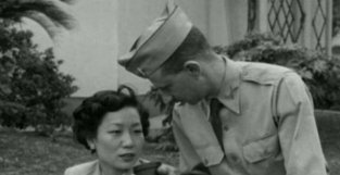 二战时期，日本女新为机励军队作战，已经几近疯狂，让人发抖！