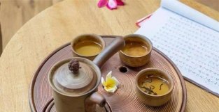 科学喝茶对身体有好处，但喝茶时，这4件事须注意