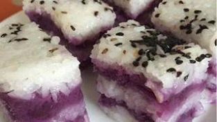糯米紫薯凉糕，软糯香甜而广受欢迎，初学者也可以轻松做到
