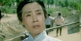 “中国第一大娘”王玉梅去世，曾出演《喜盈门》《高山下的花环》等