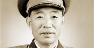 1955年授衔，孔庆德自认为能被授校官就乐坏了，却被破格授予中将