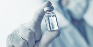 论文称辉瑞与Moderna联合开发的新冠mRNA疫苗或引发罕见肝炎