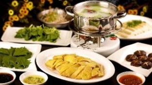 中国人觉得美味外国人却不敢吃的5道中国菜，最后2种你敢吃吗？