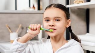 想长寿，勤刷牙？研究发现：刷牙或许与多种疾病有关