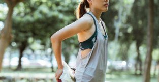 运动后肌肉酸痛就在长肌肉？4种方法轻松应对肌肉酸痛