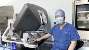 由机器人进行的胆总管手术在江苏出现首例