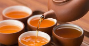 红茶绿茶黑茶乌龙茶保质期多长？一次说明白，过期的茶叶还能喝吗