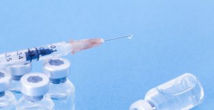 北京推出60岁以上老年人新冠疫苗接种意外险，财政支付保费