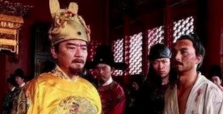 朱元璋的岳父只是入宫看了一次女儿，就被满门抄斩，强忍6年才说出罪名