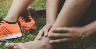 跑步脚踝酸痛？增强肌肉力量的7个方法！