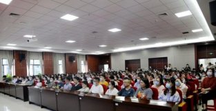 湘西州人民医院：系列“学术讲堂”开讲 促进学科交叉融合发展