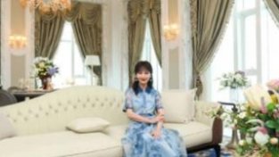 69岁赵雅芝现身杭州，看中一套房有意定居内地，和47岁金巧巧同框似同龄