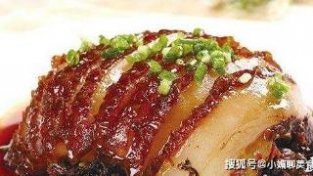 北京特SE菜品之红烧肉，香糯软滑，肥而不腻，越吃越想吃