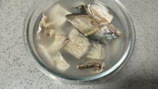 红烧腊鱼的做法步骤，特SE美食，超级Nice！