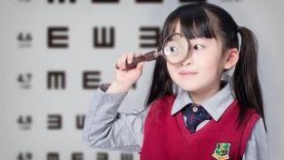 暑期迎来儿童视力检查高峰！专家提醒