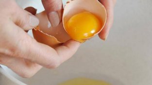 一天该吃几个机蛋？营养专家教你计算方法，吃对胆固醇，巧降血脂