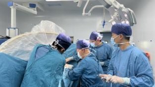 百岁老人两次遭遇髋部骨折 北京大学人民医院青岛医院均成功救治