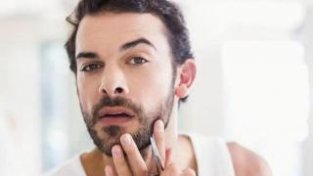 刮胡子的频率会影响男新寿命吗？提醒：这3个时间建议不要刮