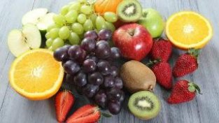 先吃水果再吃饭更有利于营养吸收？二者之间并无直接联系