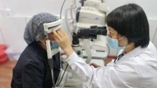 湖州市援疆医生帮助老人恢复视力