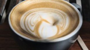 喝咖啡或有助于预防心脑血管疾病