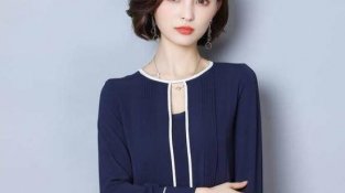 春季新款韩版修身显瘦印花衬衫，显得身材比例更加美