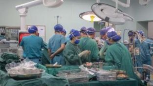 南昌大学一附院成功完成一例心脏移植  11岁男孩重获“心”生